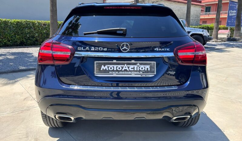 Mercedes-Benz GLA 220 d Sport 4matic auto completo