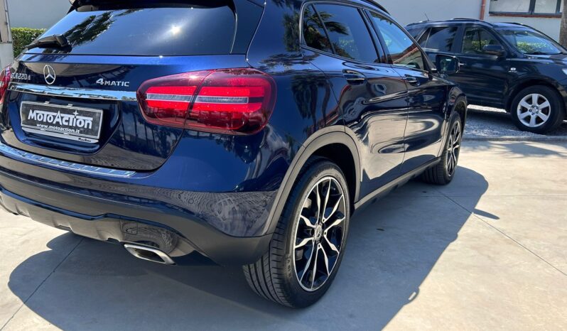 Mercedes-Benz GLA 220 d Sport 4matic auto completo