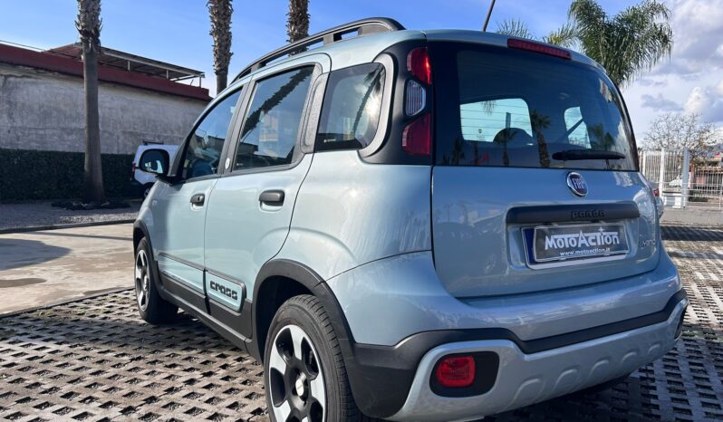 Fiat Panda Cross 1.0 Hybrid Launch Edition completo