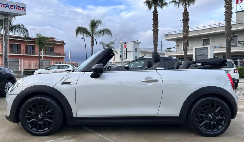 MINI Cooper D Cabrio 1.5 Hype auto completo