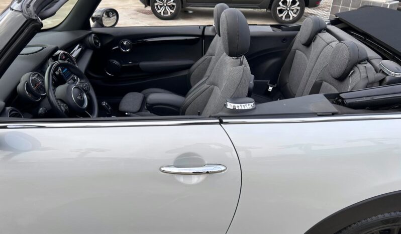 MINI Cooper D Cabrio 1.5 Hype auto completo