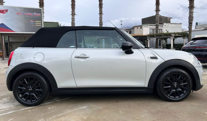 MINI Cooper D Cabrio 1.5 Hype auto completo