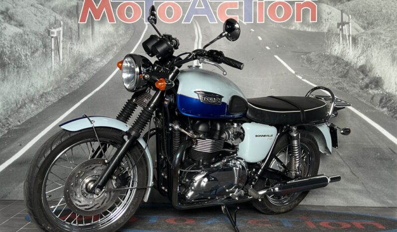 TRIUMPH BONNEVILLE T100 – 2010 completo